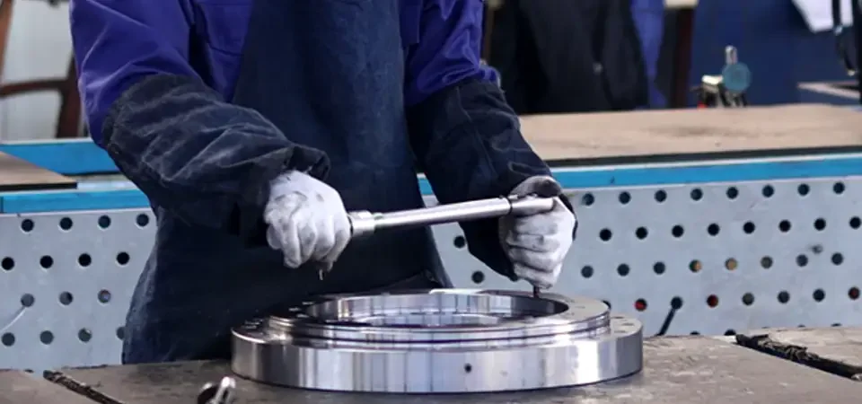 Slewing Bearing Installation Procedure & Backlash Checklist